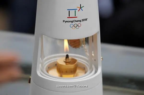 ?i=reuters%2f2017-10-31%2f2017-10-31t102814z_1809556404_rc160d27a3b0_rtrmadp_3_olympics-2018-flame-handover_reuters