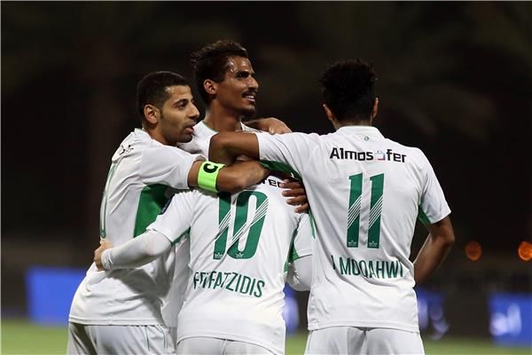 لاعبو الأهلي