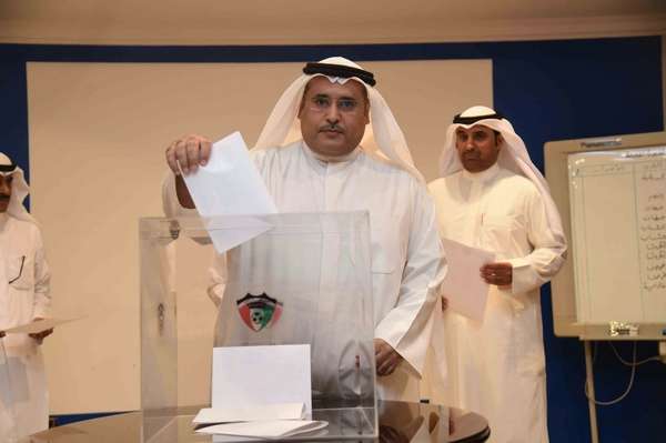 جانب من انتخابات الاتحاد الكويتي