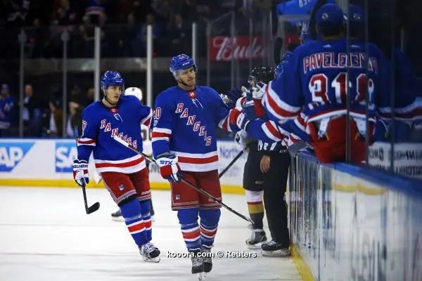 ?i=reuters%2f2017-11-01%2f2017-11-01t030056z_1182780233_nocid_rtrmadp_3_nhl-vegas-golden-knights-at-new-york-rangers_reuters