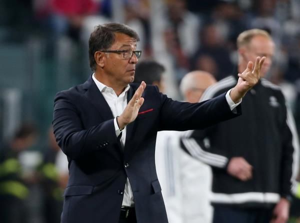 تاكيس ليمونيس