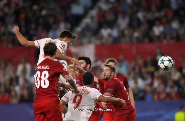 ?i=reuters%2f2017-11-01%2f2017-11-01t203506z_1114566074_rc1ab31c3ae0_rtrmadp_3_soccer-champions-sev-spm_reuters