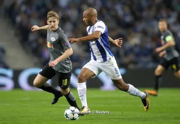 ?i=reuters%2f2017-11-01%2f2017-11-01t211440z_113689918_rc14b871cb80_rtrmadp_3_soccer-champions-por-rbl_reuters