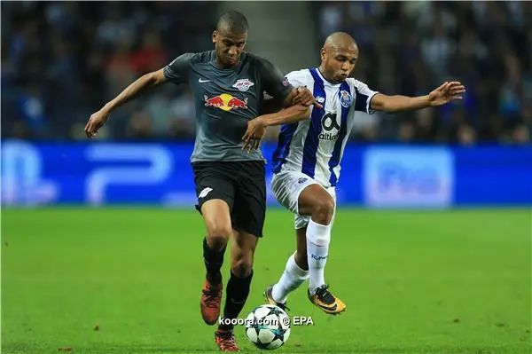 ?i=epa%2fsoccer%2f2017-11%2f2017-11-01%2f2017-11-01-06302639_epa