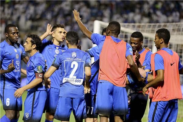 لاعبو الهلال