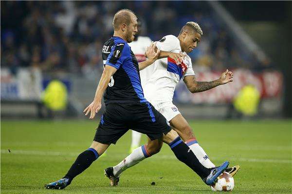 دياز مع ليون