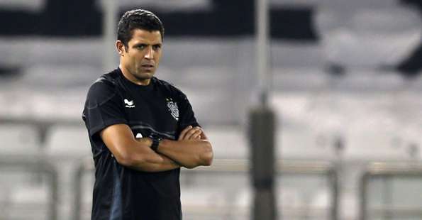  الحسين عموتة 