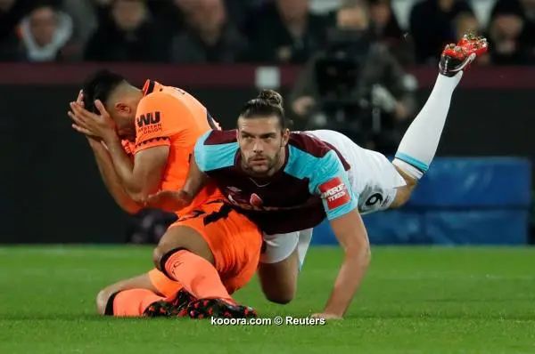 ?i=reuters%2f2017-11-04%2f2017-11-04t184336z_1831518139_rc19c6d33f70_rtrmadp_3_soccer-england-whu-liv_reuters