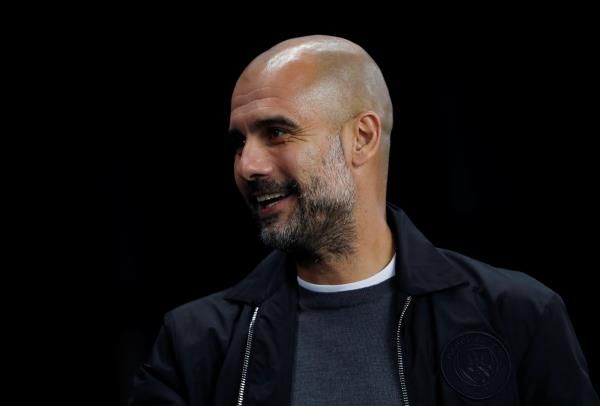 جوارديولا يرغب في استمرار فيرناندينو