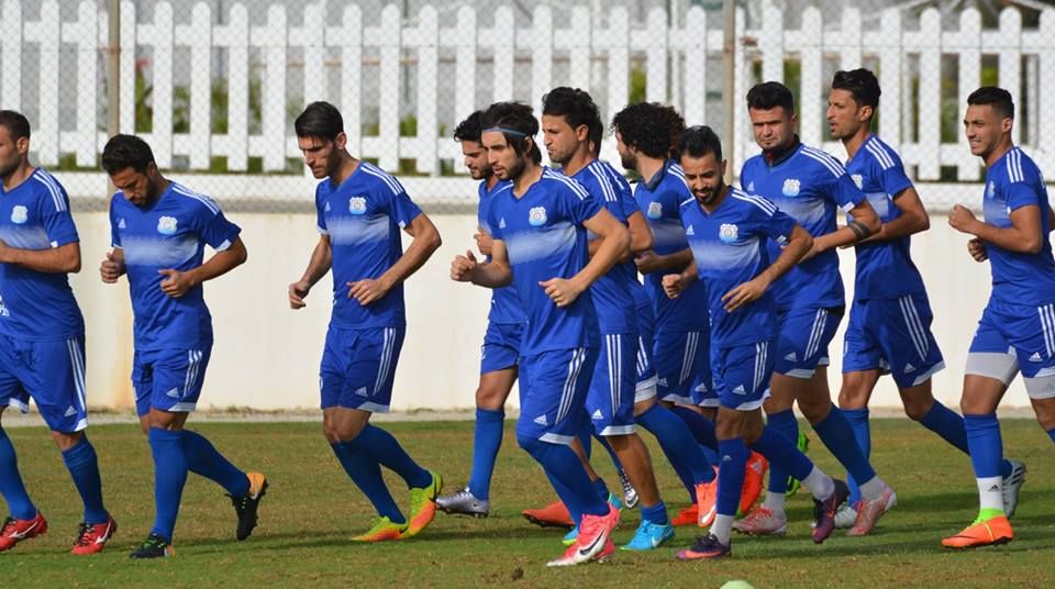 لاعبو الميناء العراقي