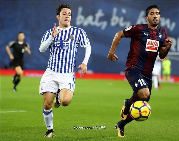 ?i=epa%2fsoccer%2f2017-11%2f2017-11-05%2f2017-11-05-06310508_epa