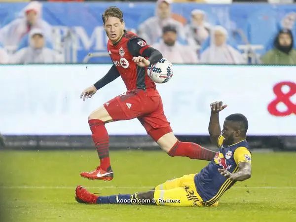 ?i=reuters%2f2017-11-06%2f2017-11-06t000153z_587934244_nocid_rtrmadp_3_mls-eastern-conference-semifinal-new-york-red-bulls-at-toronto-fc_reuters