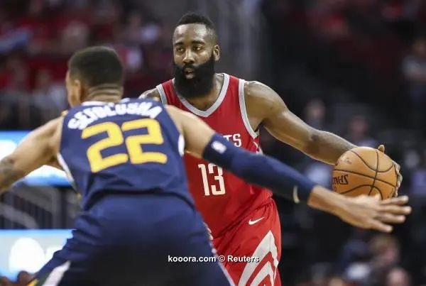 ?i=reuters%2f2017-11-06%2f2017-11-06t020028z_1106891982_nocid_rtrmadp_3_nba-utah-jazz-at-houston-rockets_reuters