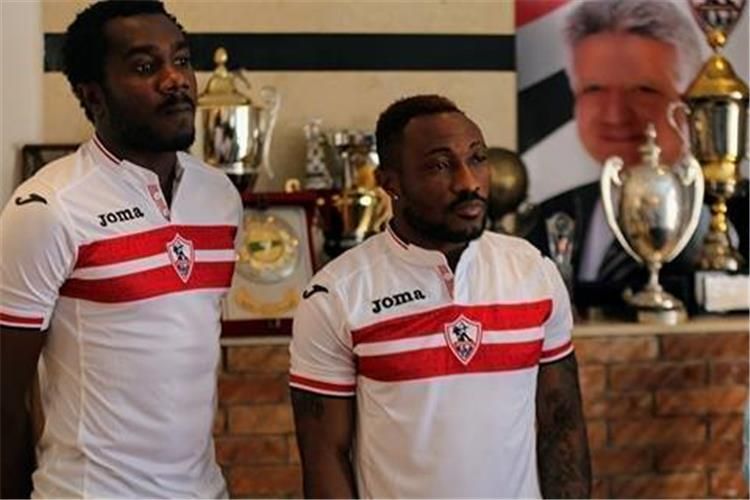 أشيمبونج "يمين"