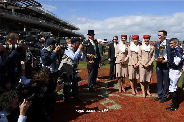 ?i=epa%2fathletics%2f2017-11%2f2017-11-07-06312641_epa