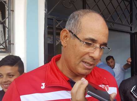  الزاكي بادو