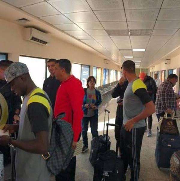 من سفر بعثة منتخب ليبيا لتونس