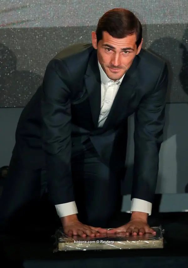 ?i=reuters%2f2017-11-07%2f2017-11-07t184246z_612046252_rc1cb9f244f0_rtrmadp_3_soccer-golden-foot-award_reuters