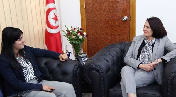 من استقبال ماجدولين الشارني لأنس جابر