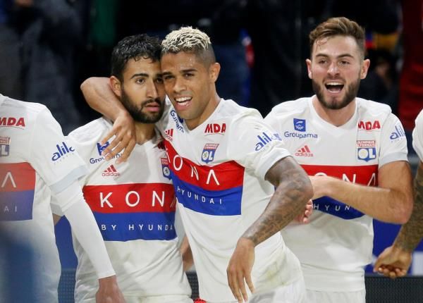 فقير مع ليون