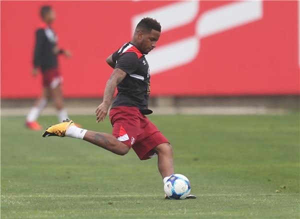 جيفرسون فارفان