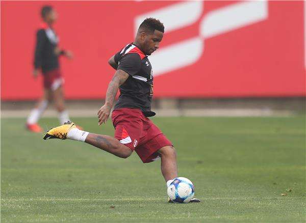 جيفرسون فارفان