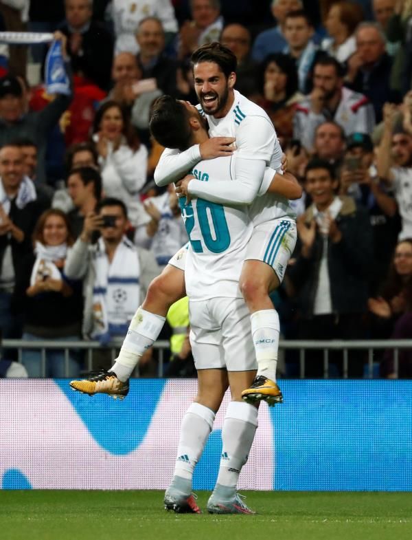 إيسكو وأسينسيو