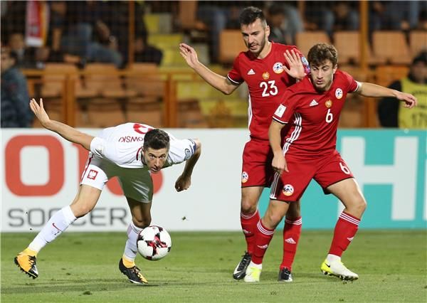 لقاء سابق لمنتخب أرمينيا 