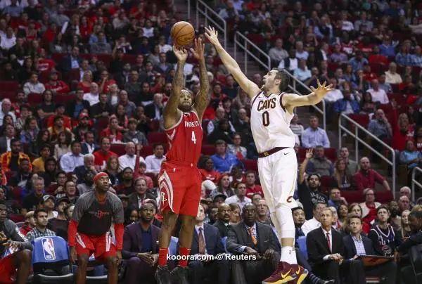 ?i=reuters%2f2017-11-10%2f2017-11-10t023232z_1063182852_nocid_rtrmadp_3_nba-cleveland-cavaliers-at-houston-rockets_reuters