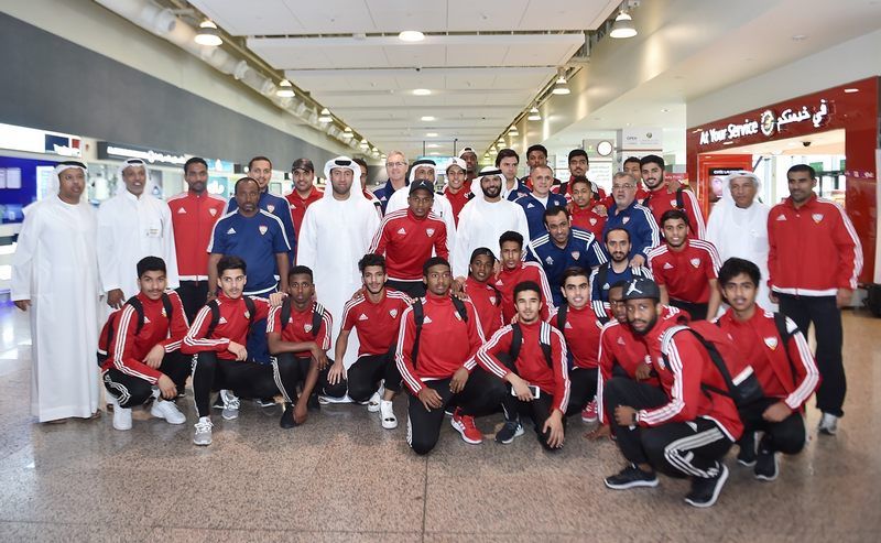 جانب من استقبال المنتخب الإماراتي للشباب