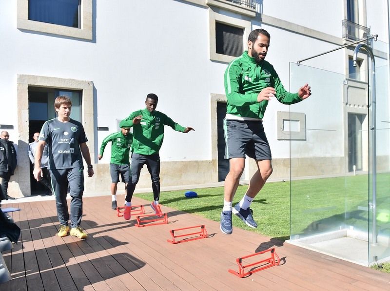 من تدريبات منتخب السعودية