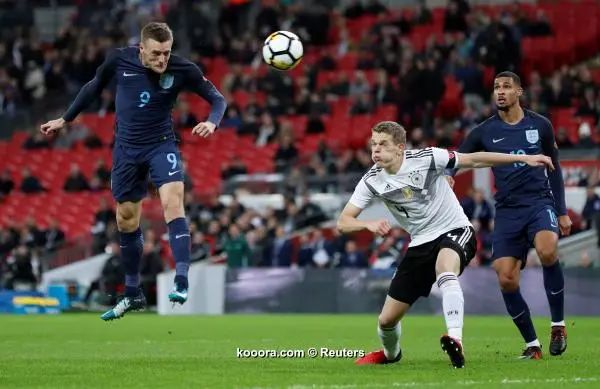 ?i=reuters%2f2017-11-10%2f2017-11-10t211312z_1967626011_rc1738c0d700_rtrmadp_3_soccer-friendly-eng-ger_reuters