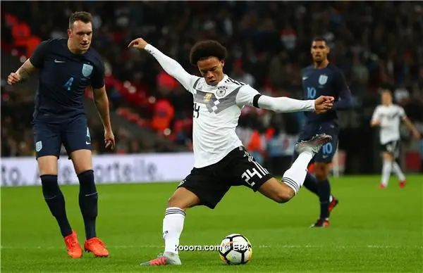 ?i=epa%2fsoccer%2f2017-11%2f2017-11-10%2f2017-11-10-06321242_epa