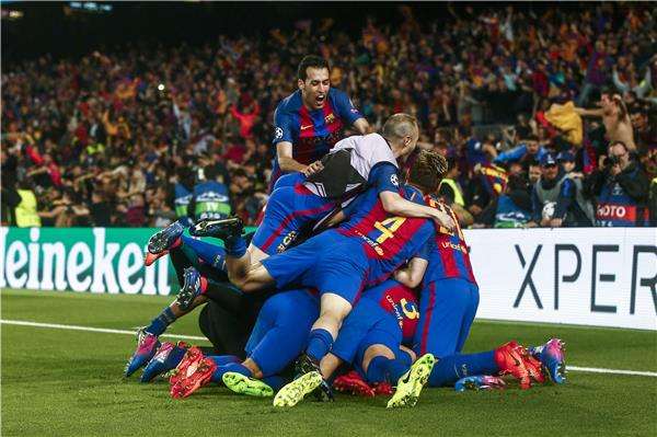 لاعبو برشلونة