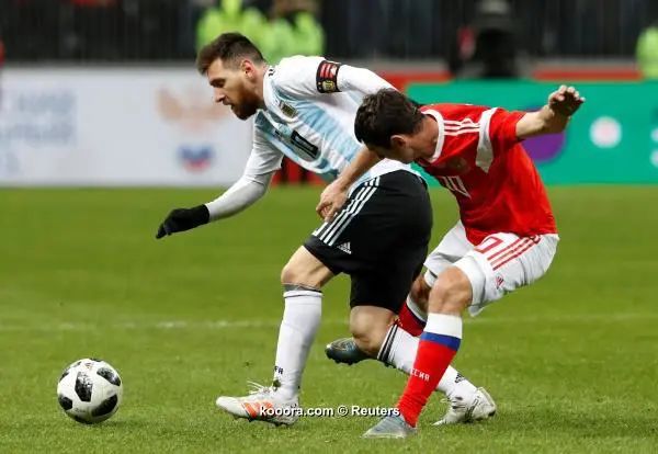 ?i=reuters%2f2017-11-11%2f2017-11-11t144434z_961815114_rc12d5cf0d00_rtrmadp_3_soccer-friendly-rus-arg_reuters