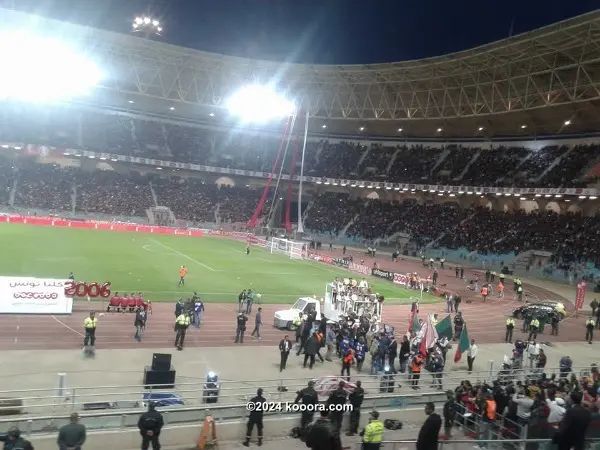 ?i=corr%2f24%2fkoo_24375