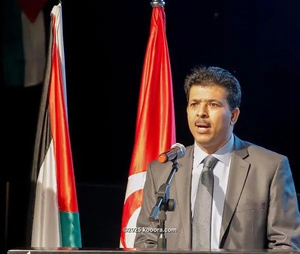 ?i=corr%2f24%2fkoo_24441