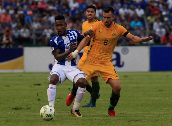 جانب من لقاء الذهاب