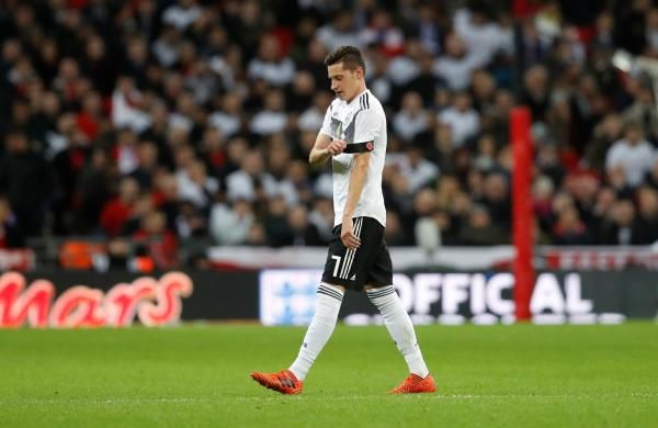  يوليان دراكسلر