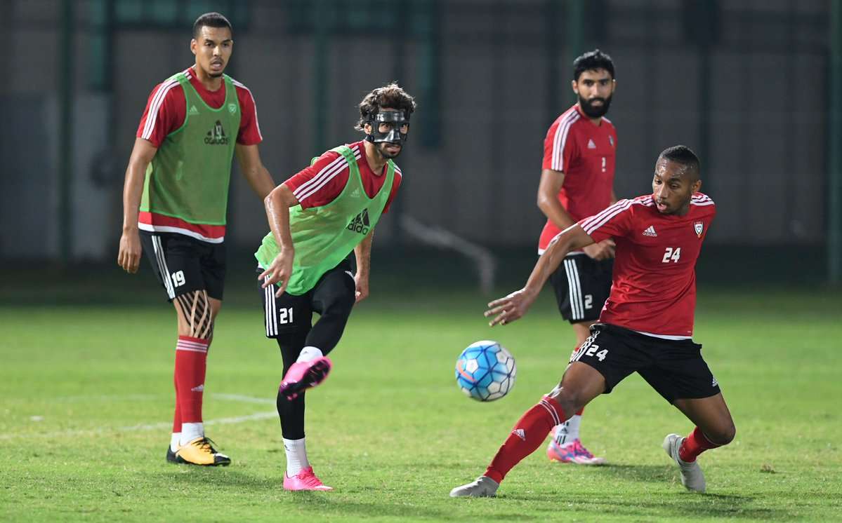 لاعبو الإمارات