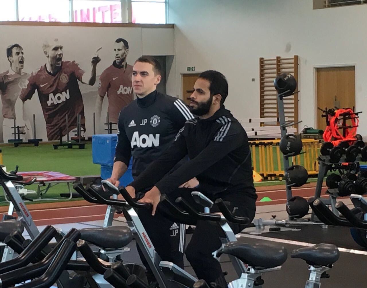 صورة سابقة للفريدي في معسكره بمانشستر يونايتد