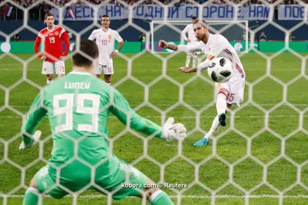 ?i=reuters%2f2017-11-14%2f2017-11-14t201039z_95265986_rc16804360e0_rtrmadp_3_soccer-friendly-rus-esp_reuters