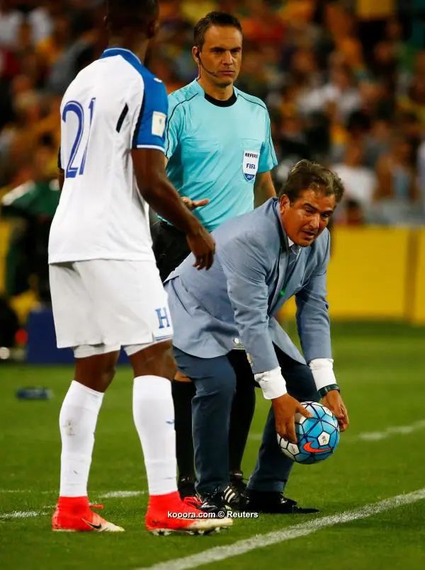 ?i=reuters%2f2017-11-15%2f2017-11-15t093748z_1953179876_rc12ffbc5350_rtrmadp_3_soccer-worldcup-aus-hnd_reuters