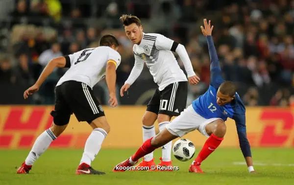 ?i=reuters%2f2017-11-14%2f2017-11-14t202414z_1005568795_rc1bf473ea80_rtrmadp_3_soccer-friendly-ger-fra_reuters