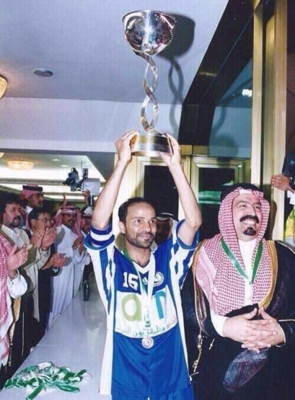 من أحد تتويجات الهلال السابقة