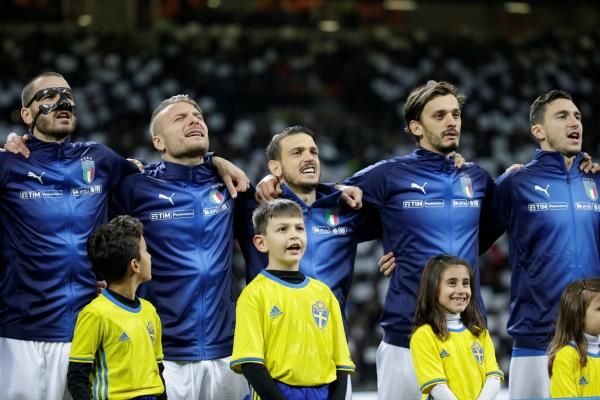  لاعبو إيطاليا