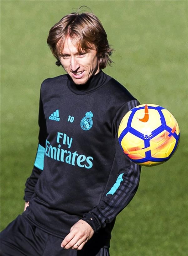  لوكا مودريتش