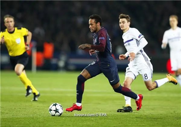 ?i=epa%2fsoccer%2f2017-10%2f2017-10-31%2f2017-10-31-06300799_epa