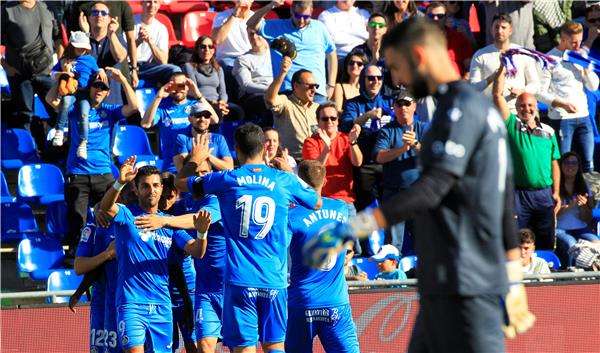 فرحة لاعبي خيتافي