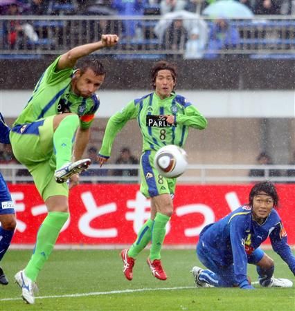 من مباراة شونان بيلمار ومونتيديو ياماجاتا